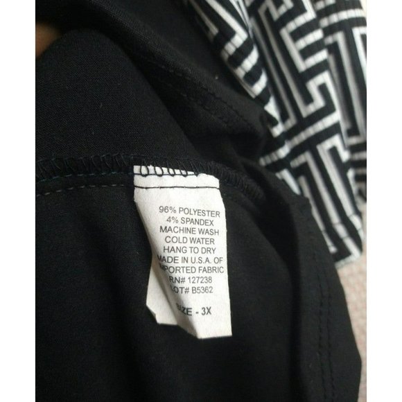 Elegant Black and white Monogram color block Blouse Plus Size 1X & 3X - Picture 6 of 8